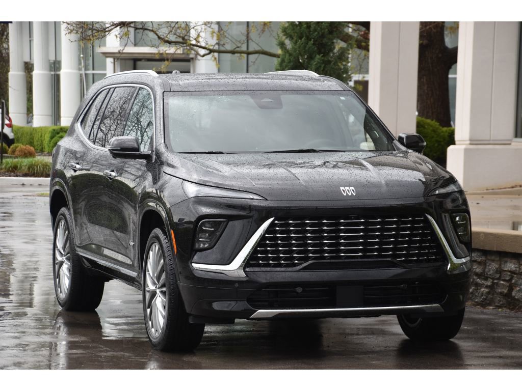 Used 2025 Buick Enclave Avenir w/ Super Cruise Package AWD/4WD image 2