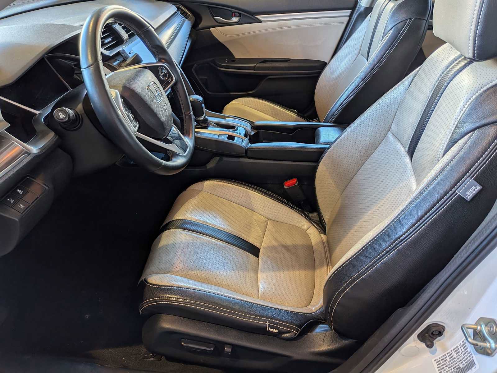 Used 2019 Honda Civic EX image 15