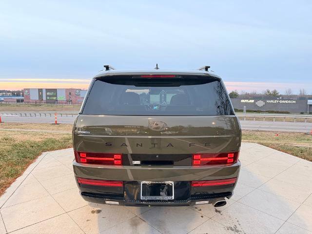 Used 2025 Hyundai Santa Fe Calligraphy image 4