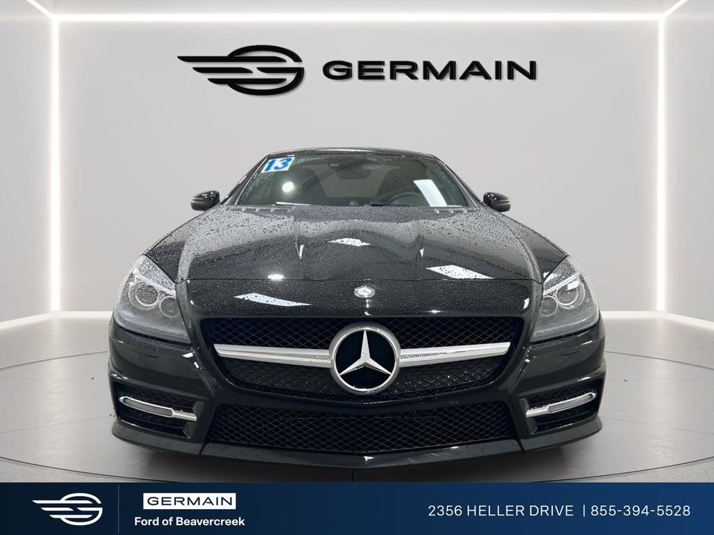 Used 2013 Mercedes-Benz SLK 350 image 2