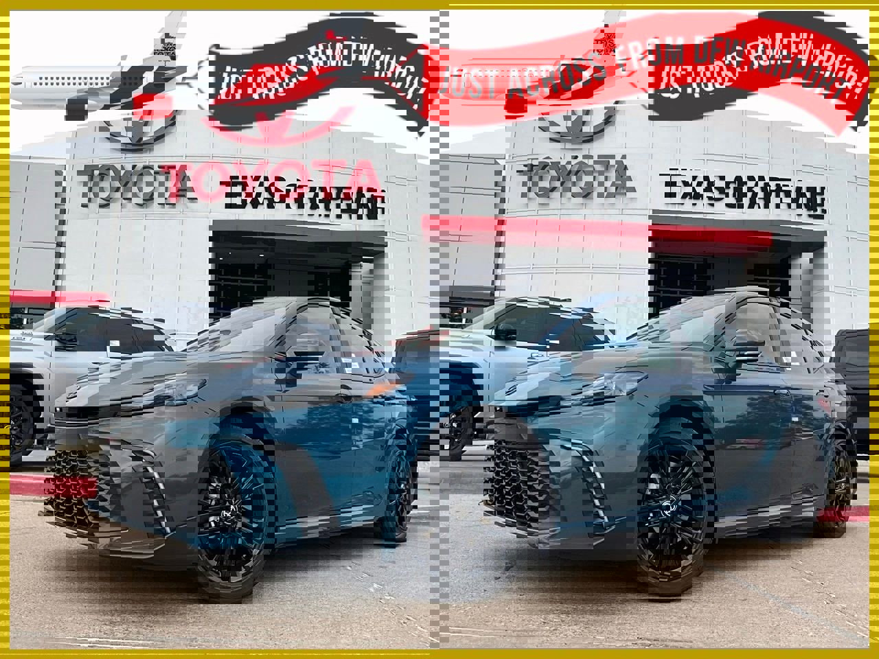 New 2026 Toyota Camry SE image 1