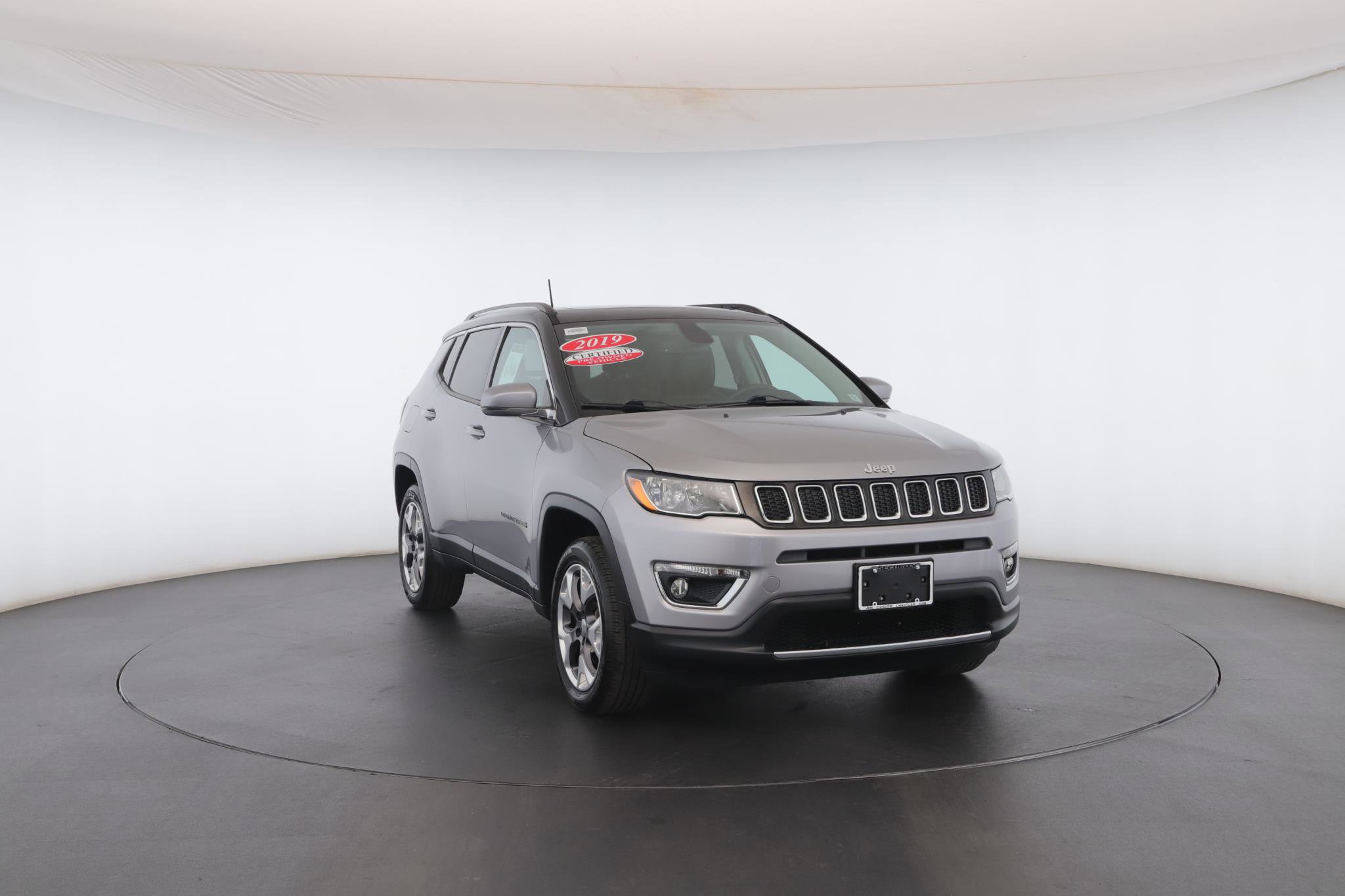 Certified 2019 Jeep Compass Limited w/ Safety & Security Group image 34