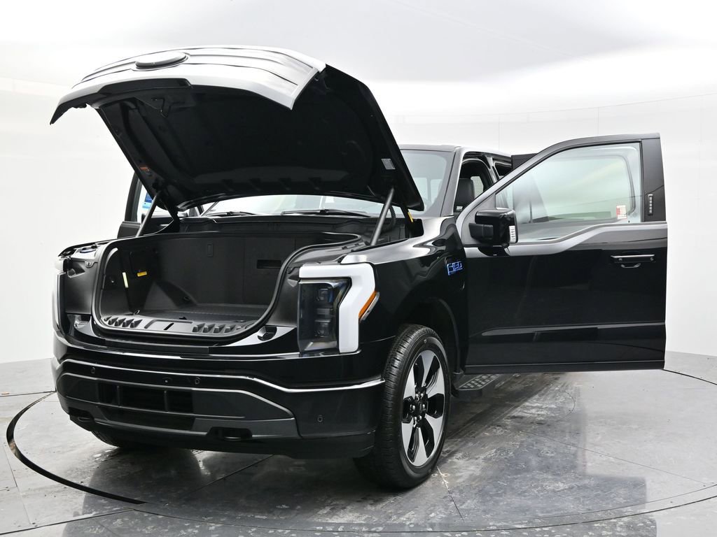 Used 2024 Ford F150 Lightning Lariat image 56