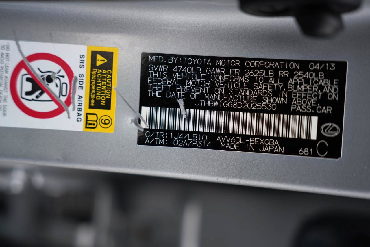 Used 2013 Lexus ES 300h w/ Luxury Pkg FWD image 28