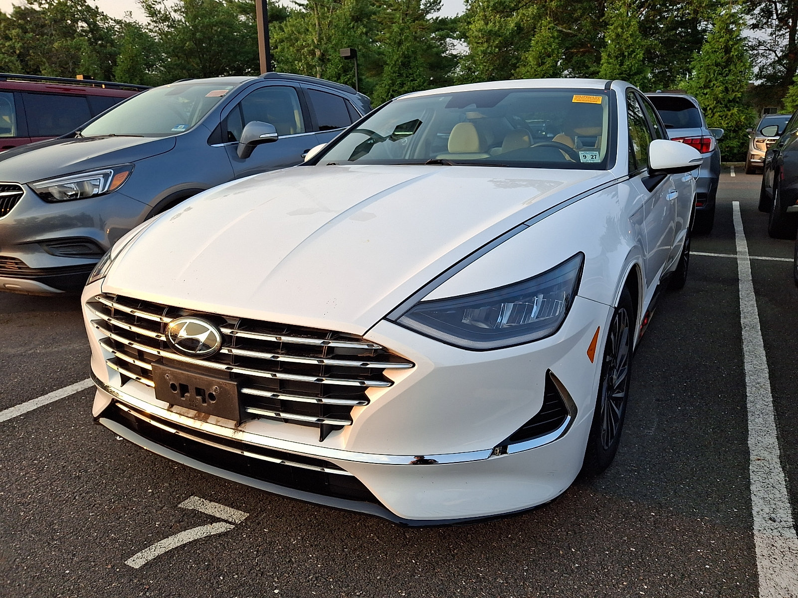 Certified 2022 Hyundai Sonata SEL w/ Cargo Package FWD image 2