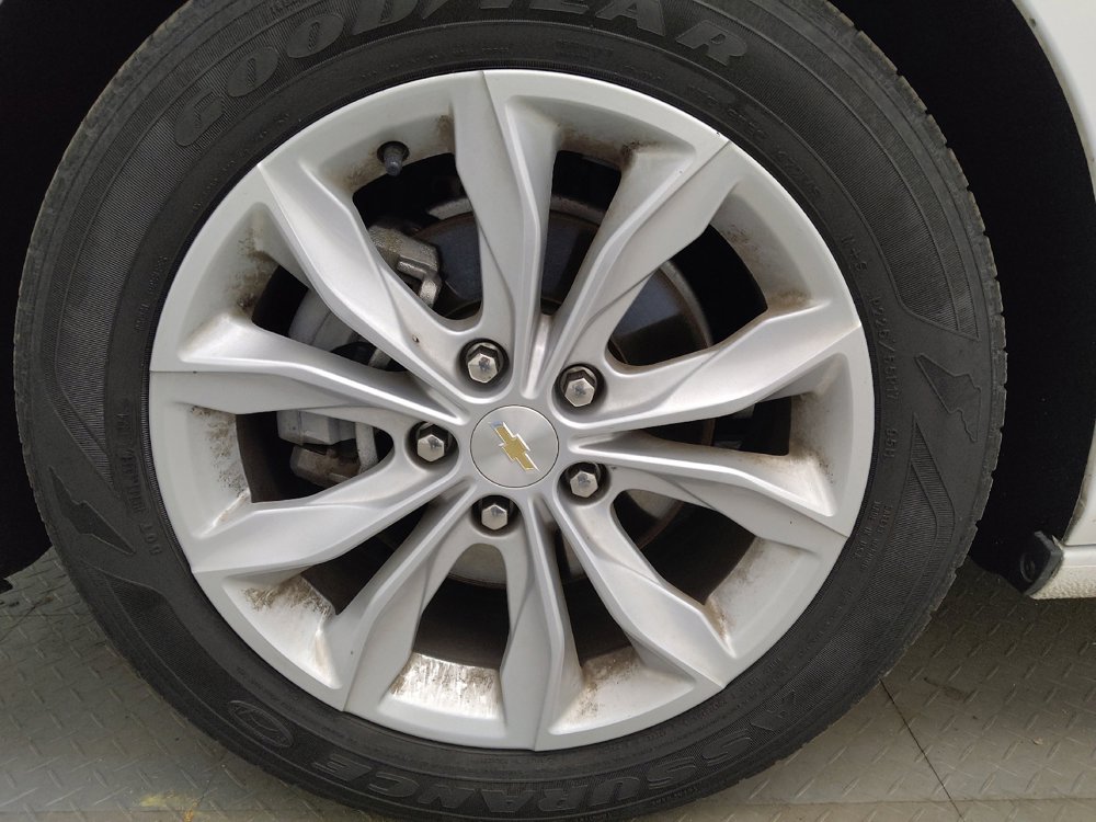 Used 2025 Chevrolet Malibu LT FWD image 31