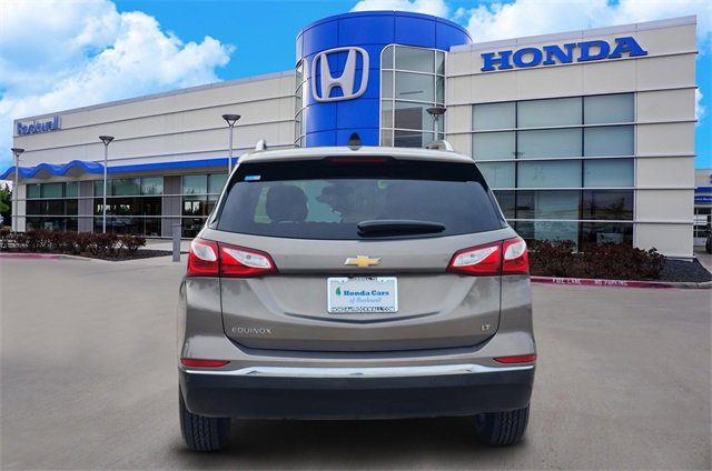 Used 2019 Chevrolet Equinox LT w/ Sun & Navigation Package image 5