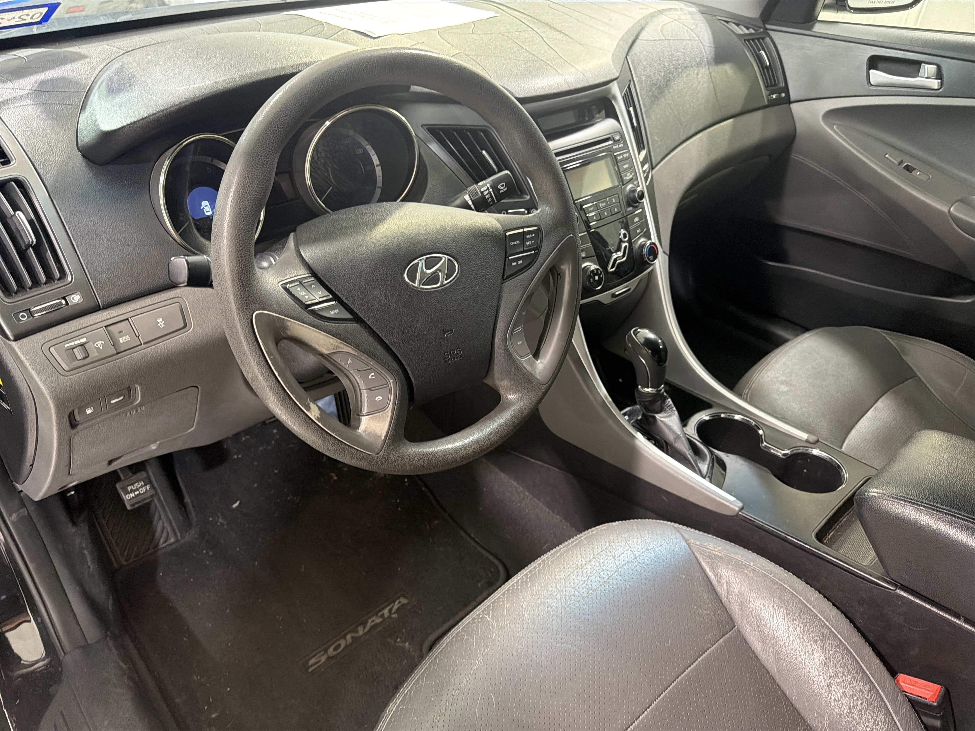 Used 2012 Hyundai Sonata GLS FWD image 13