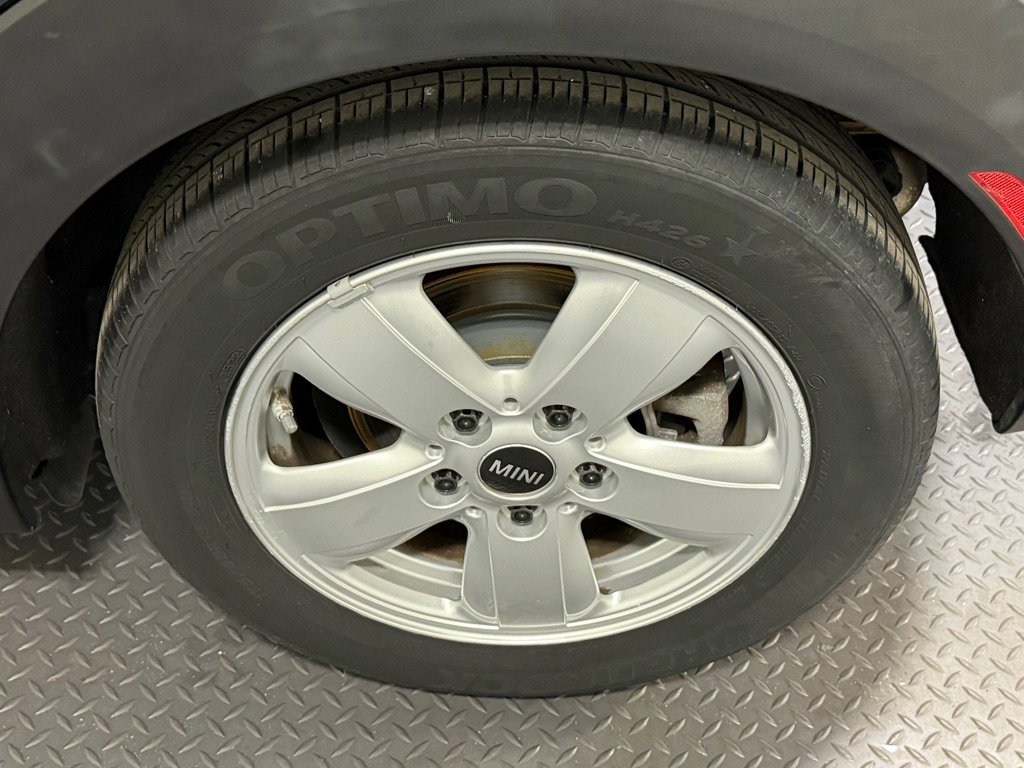 Used 2014 MINI Cooper 2-Door Hardtop image 19