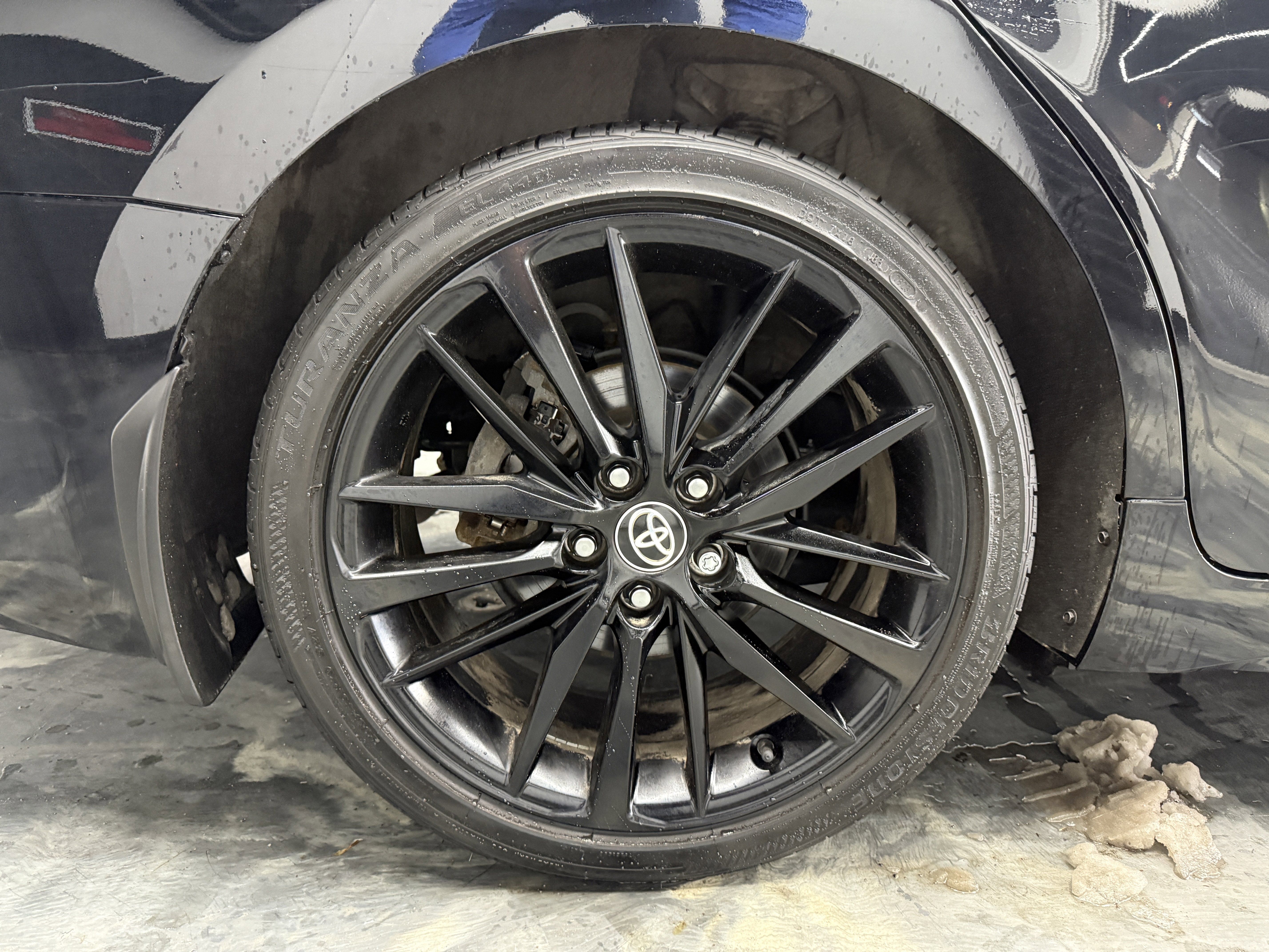 Used 2023 Toyota Camry XSE image 28