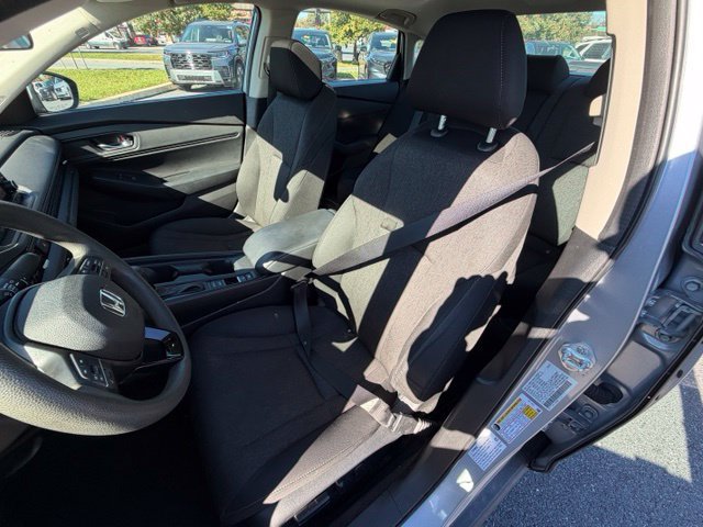 Used 2023 Honda Accord EX image 23