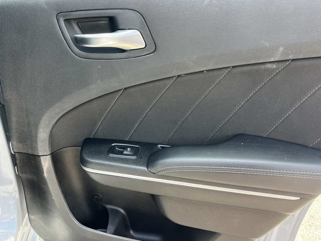 Used 2022 Dodge Charger SXT RWD image 24
