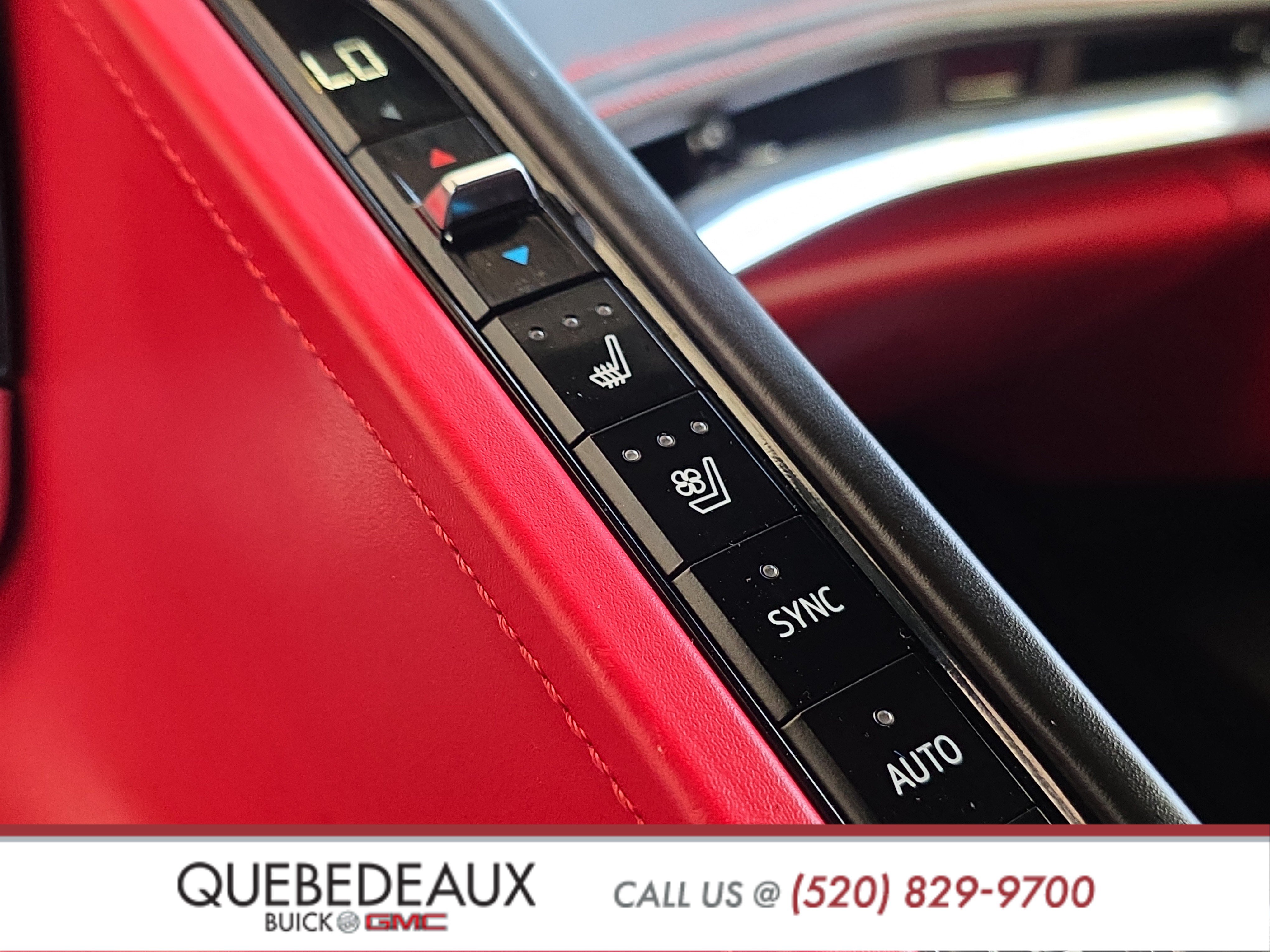 Used 2020 Chevrolet Corvette Stingray Premium Cpe w/ 3LT Preferred Equipment Group RWD image 24