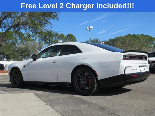 Used 2024 Dodge Charger R/T Scat Pack w/ Plus Group image 5