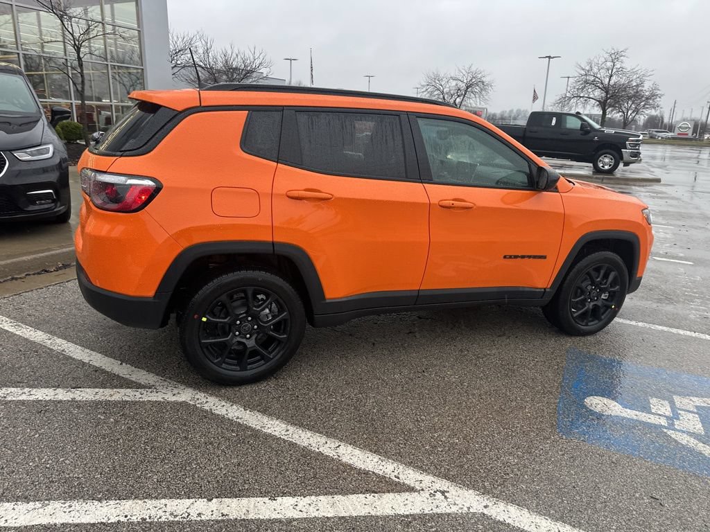 New 2026 Jeep Compass Latitude AWD/4WD image 31