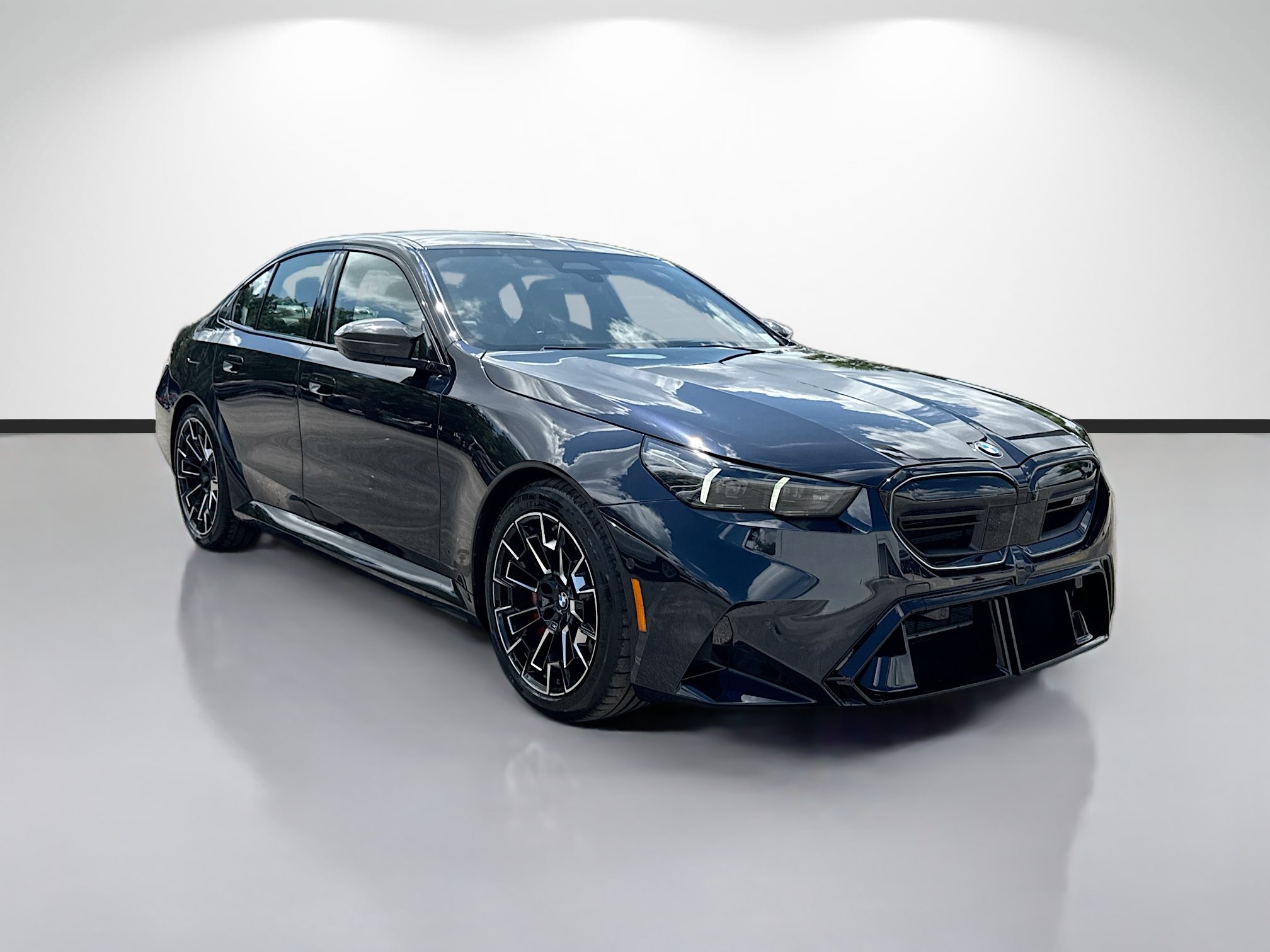 New 2027 BMW M5 w/ Carbon Package AWD/4WD image 1