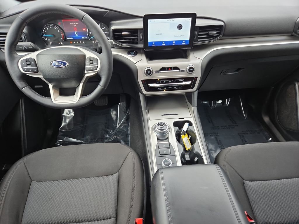 Used 2023 Ford Explorer XLT image 10