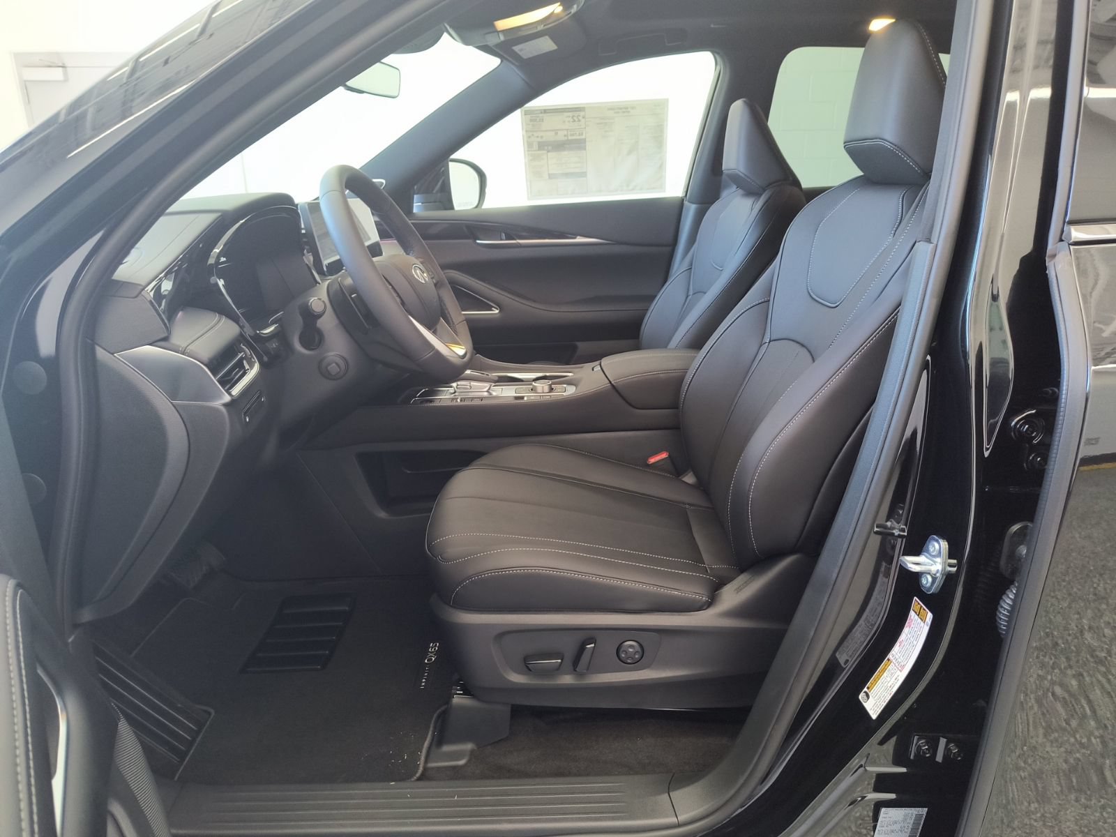 New 2027 INFINITI QX65 Sport AWD/4WD image 9