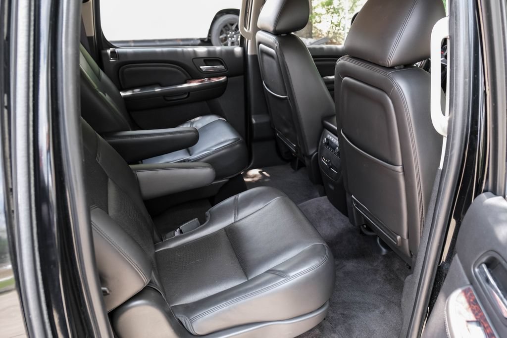 Used 2013 GMC Yukon XL Denali AWD/4WD image 53