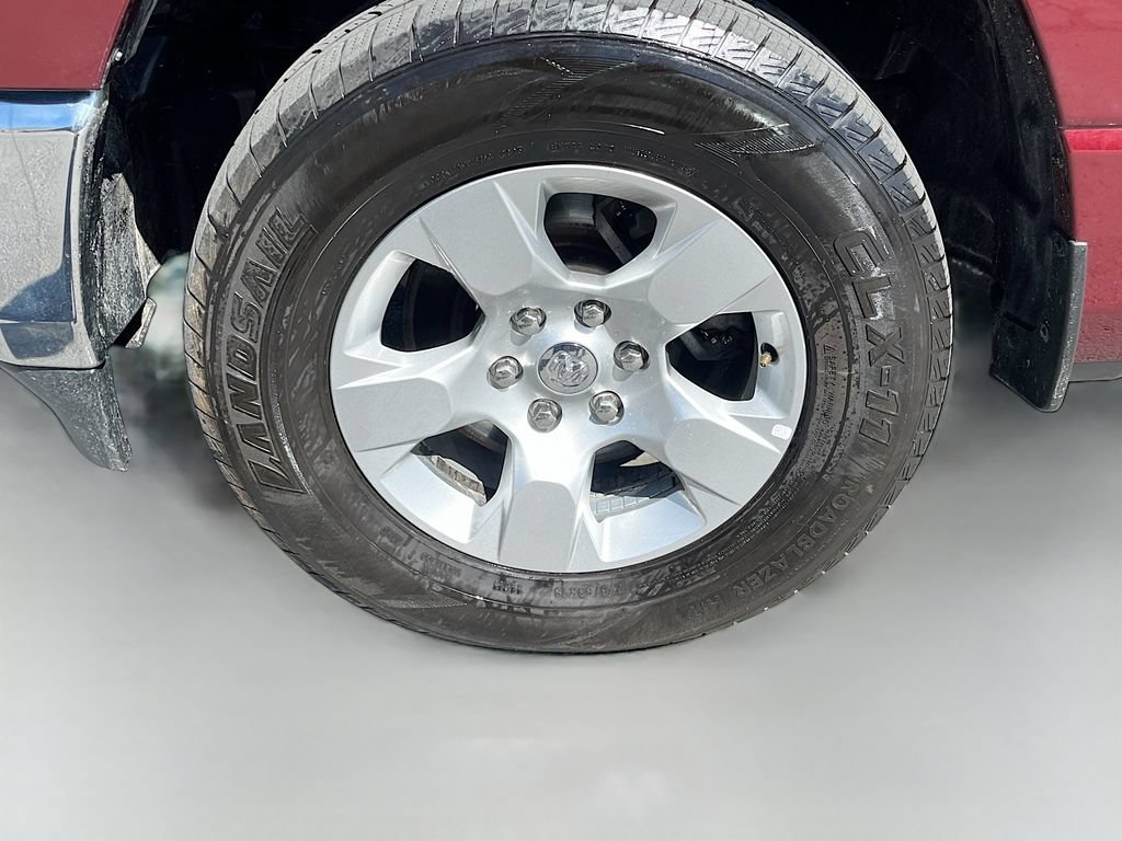 Used 2019 RAM 1500 Big Horn AWD/4WD image 30