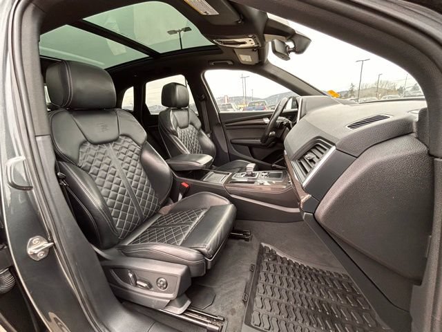 Used 2019 Audi SQ5 Premium Plus w/ Premium Plus Package AWD/4WD image 37