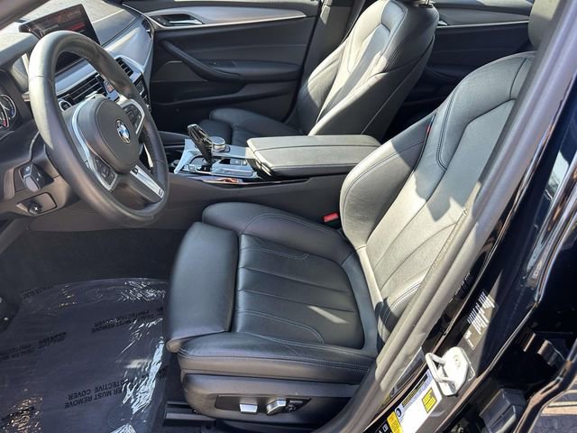 Used 2019 BMW 530i xDrive w/ M Sport Package image 25