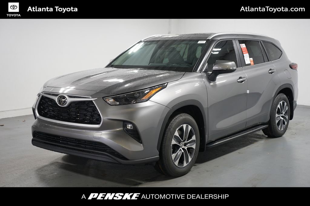 New 2026 Toyota Highlander XLE