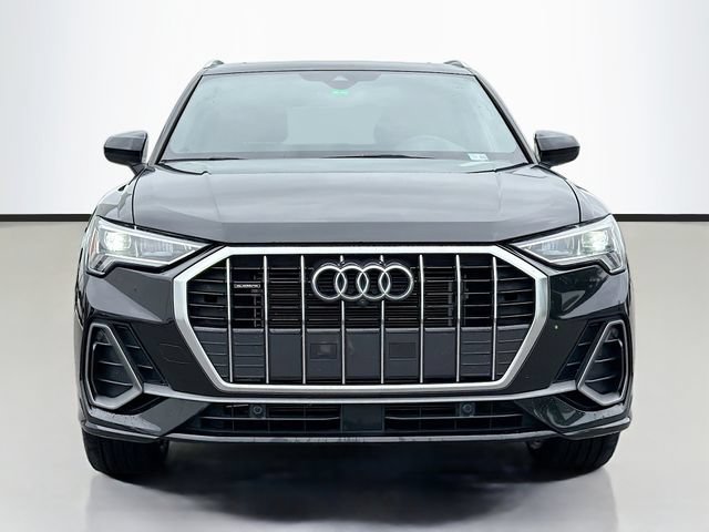 Used 2023 Audi Q3 2.0T Premium Plus AWD/4WD image 3