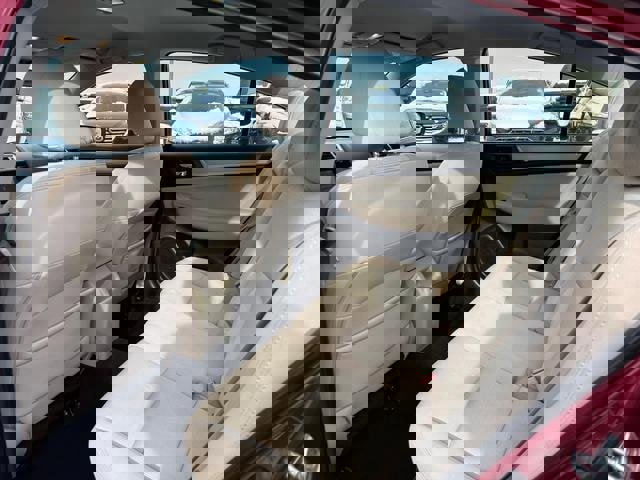 Used 2016 Subaru Legacy 2.5i Premium image 11