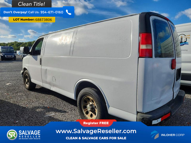 Used 2014 Chevrolet Express 1500 RWD image 3