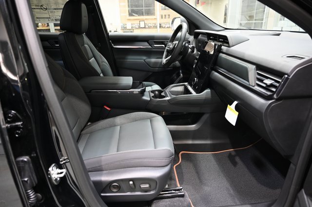 New 2026 GMC Terrain AT4 w/ Convenience Package III image 10