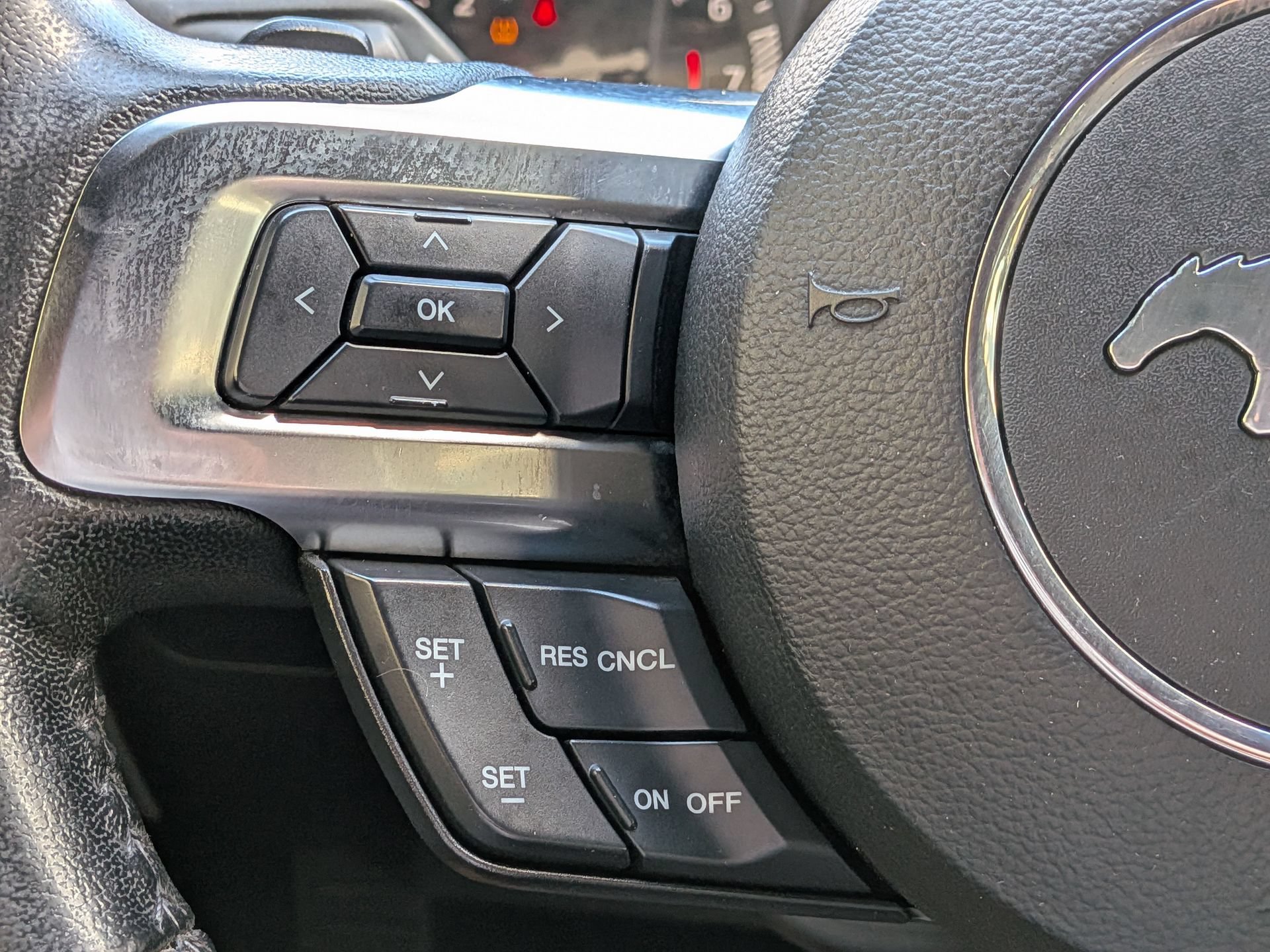 Used 2017 Ford Mustang GT Premium RWD image 27