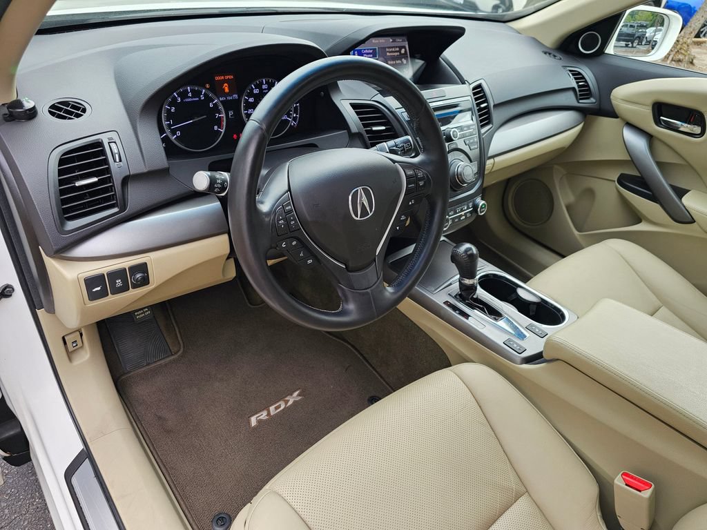 Used 2014 Acura RDX w/ Technology Package AWD/4WD image 19