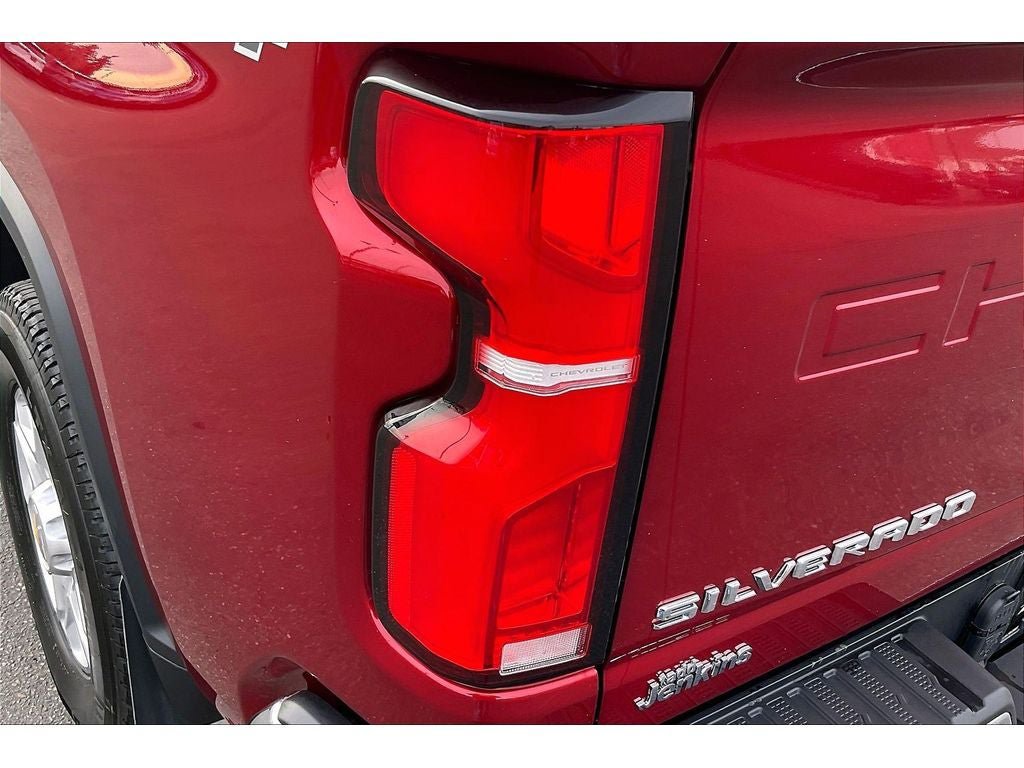 Used 2025 Chevrolet Silverado 3500 LTZ AWD/4WD image 30