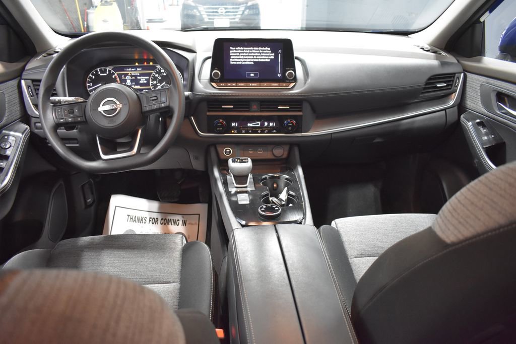 Certified 2023 Nissan Rogue SV image 13