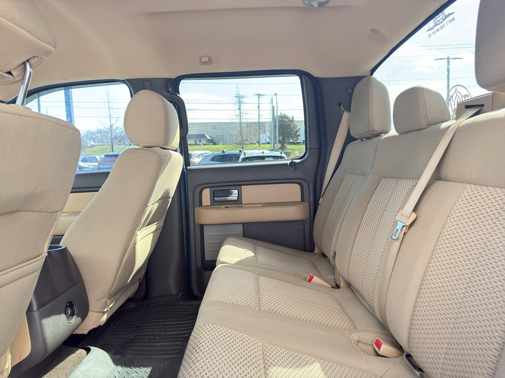 Used 2013 Ford F150 XLT w/ XLT Chrome Pkg image 9
