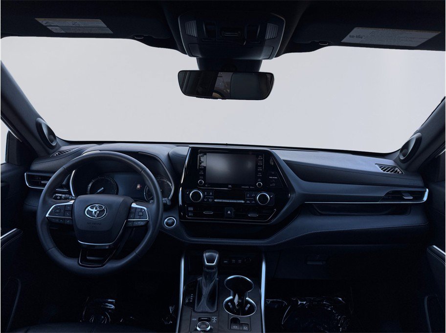 Used 2021 Toyota Highlander XSE image 24