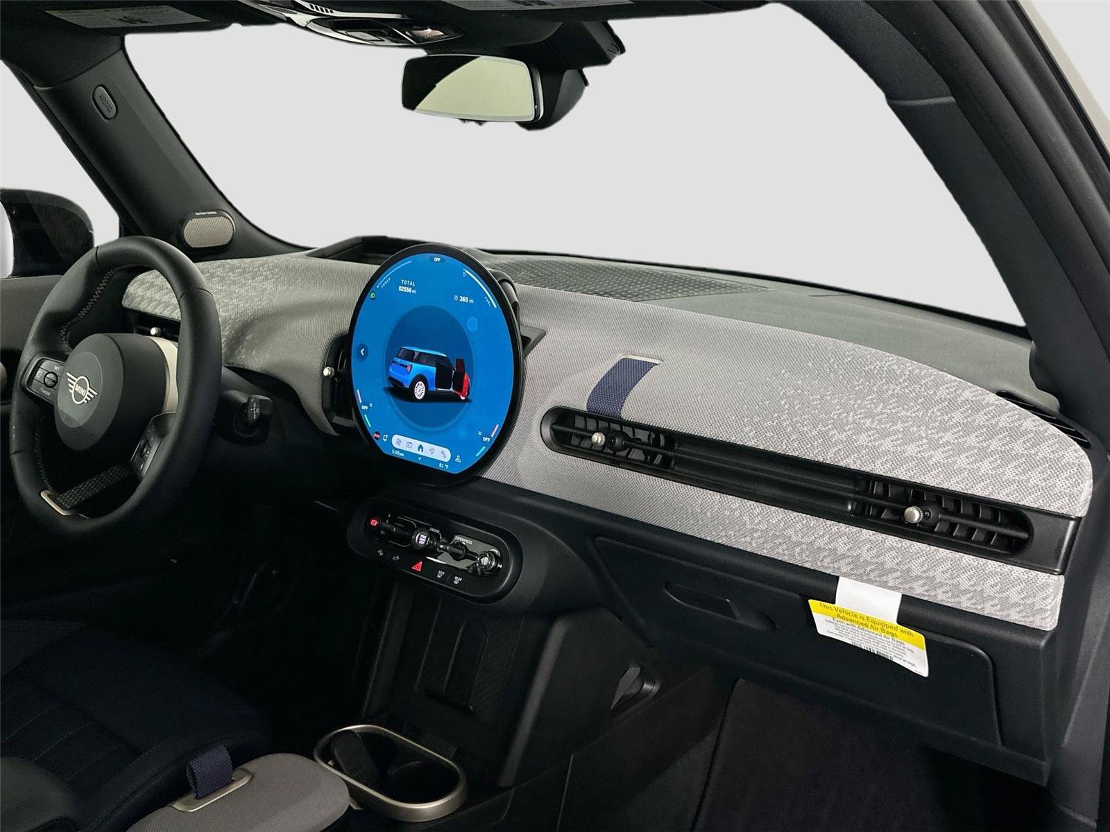 Used 2025 MINI Cooper 2-Door Hardtop FWD image 24