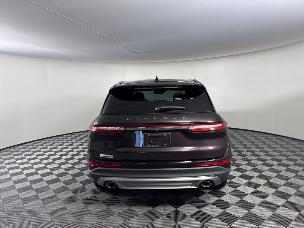 Used 2023 Lincoln Corsair Reserve w/ Equipment Group 201A AWD/4WD image 4
