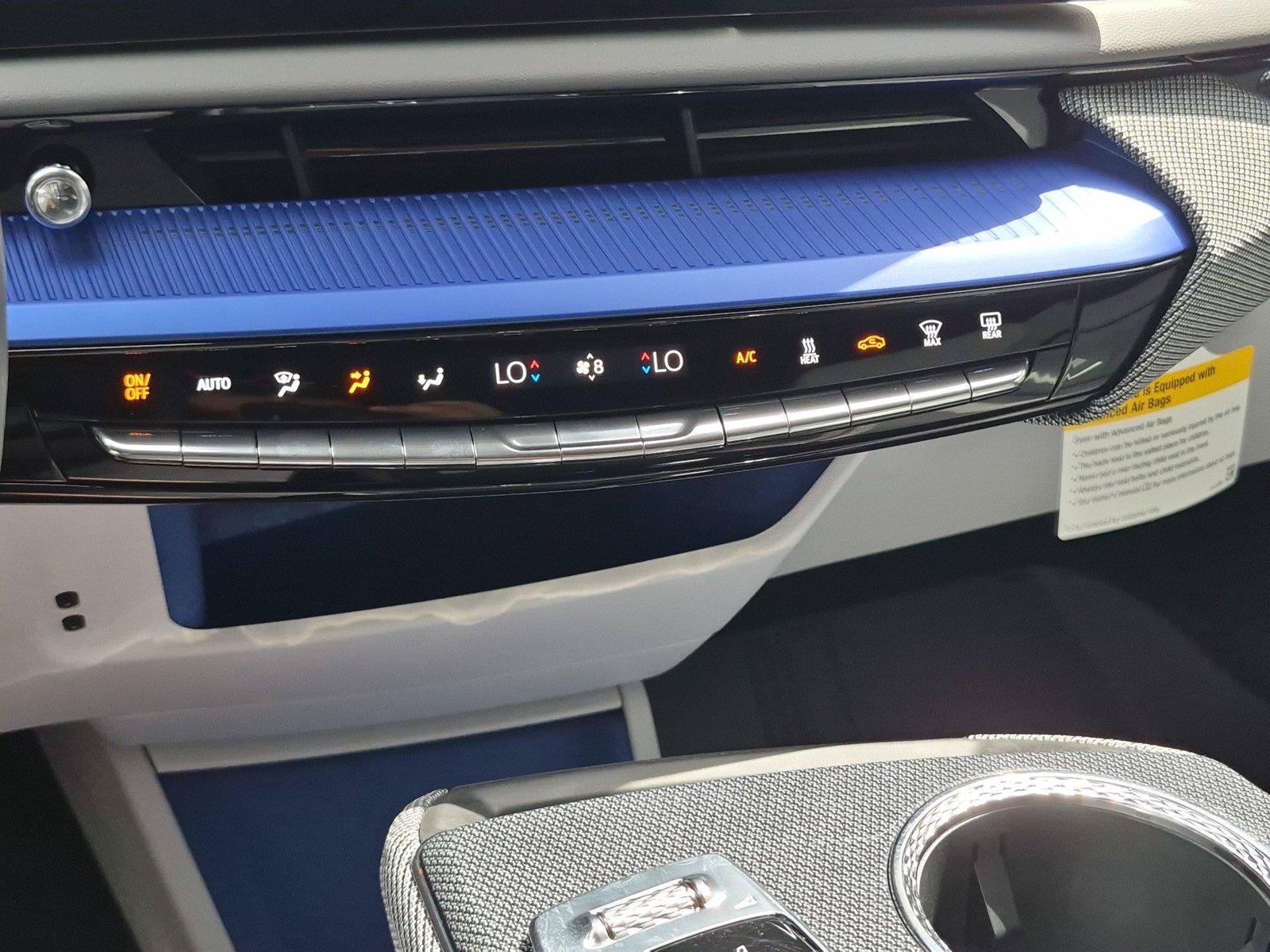 New 2027 Cadillac Optiq Sport w/ LPO, Floor Liner Package AWD/4WD image 17
