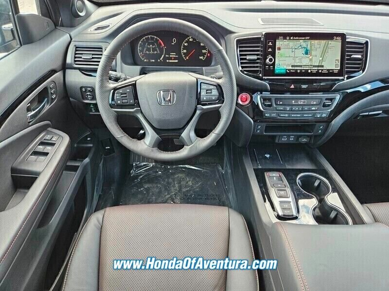 New 2025 Honda Ridgeline Black Edition image 9