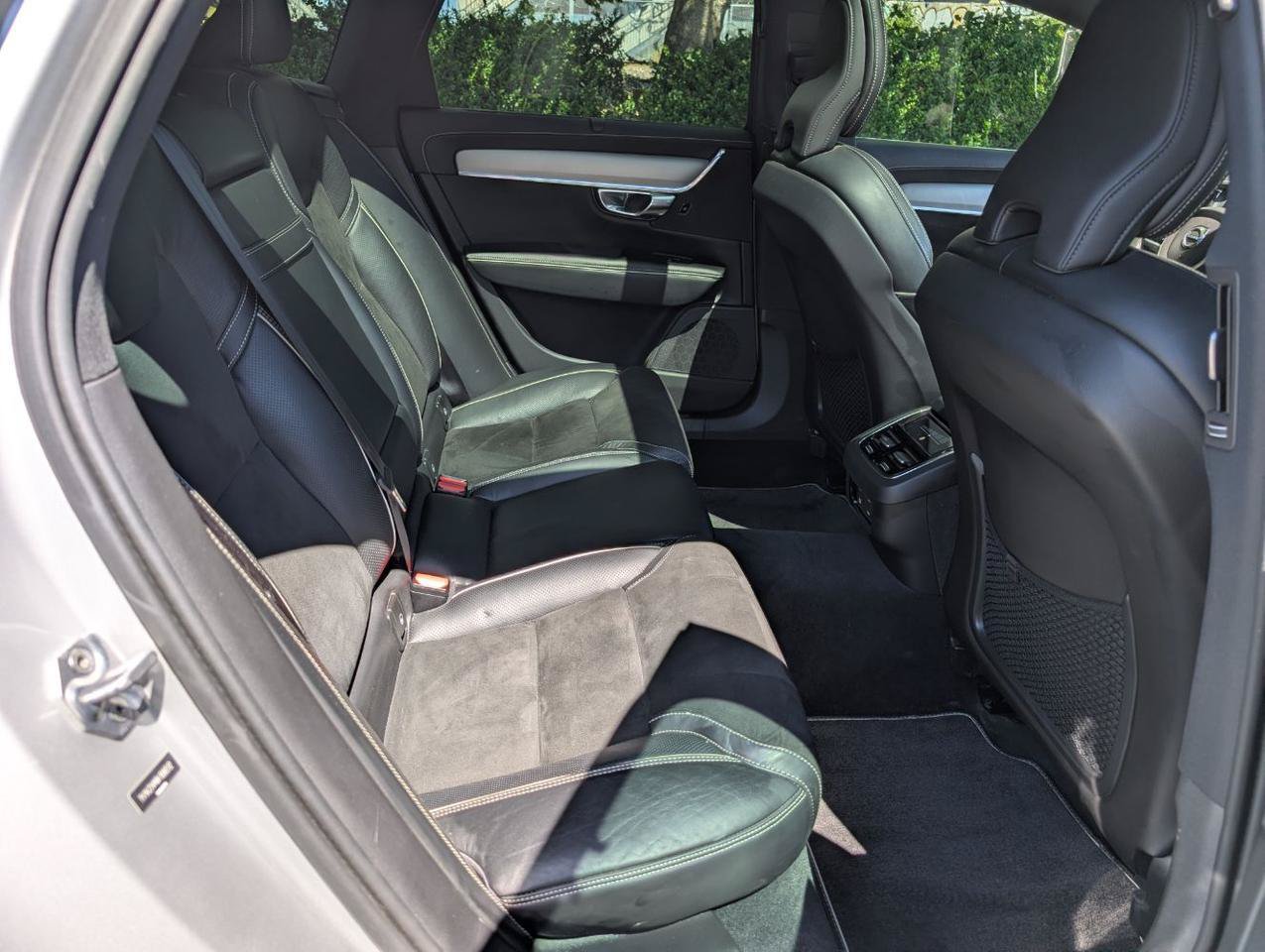 Used 2019 Volvo V90 T6 R-Design w/ Advanced Package AWD/4WD image 16