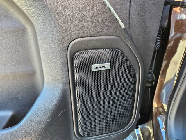 Used 2019 Chevrolet Silverado 1500 High Country w/ Technology Package AWD/4WD image 25
