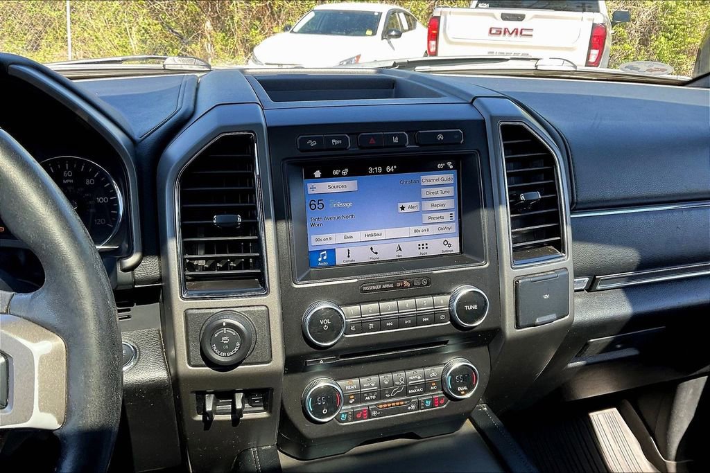 Used 2018 Ford Expedition XLT w/ Equipment Group 202A image 6