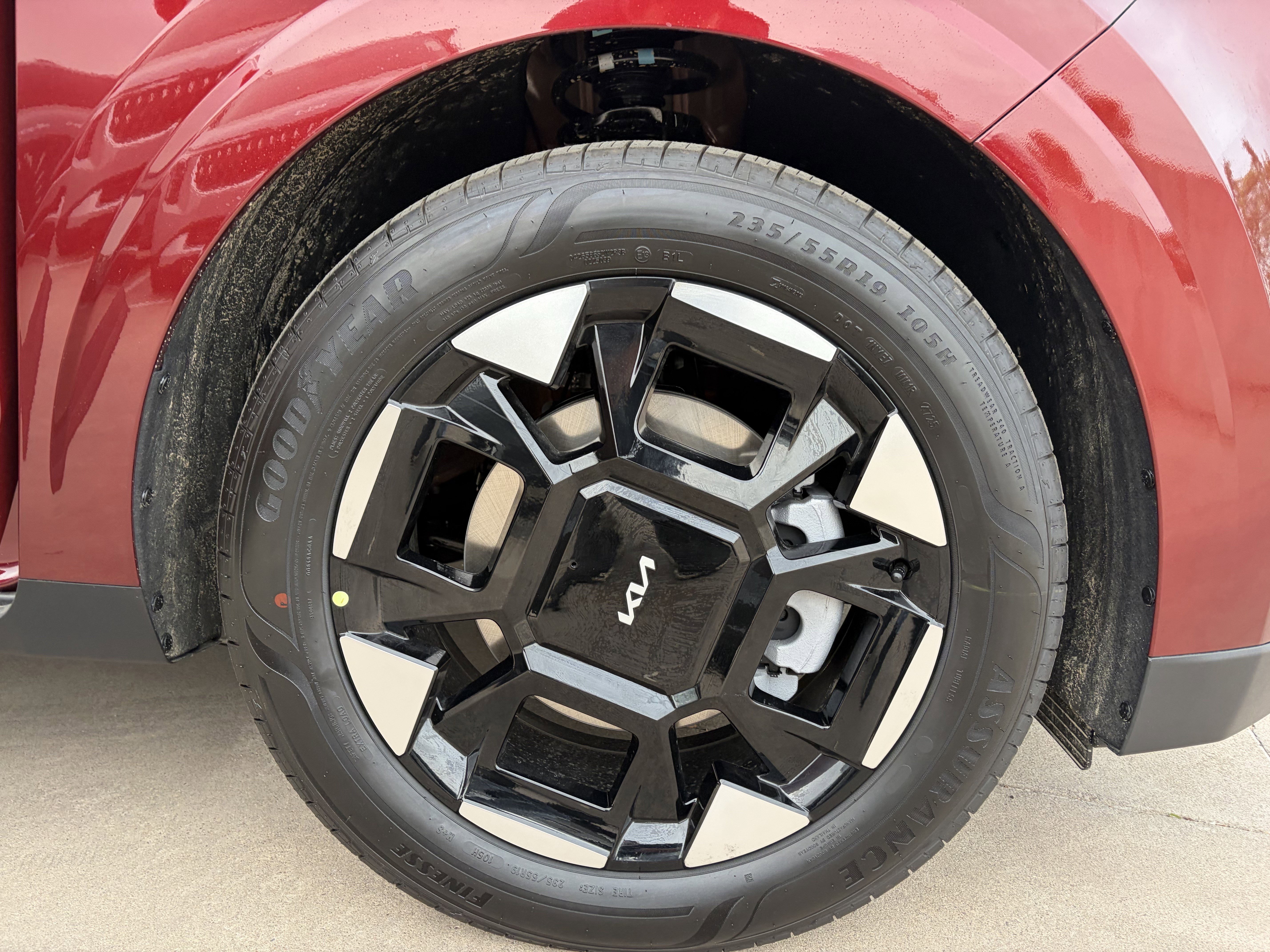 New 2026 Kia Carnival EX image 7