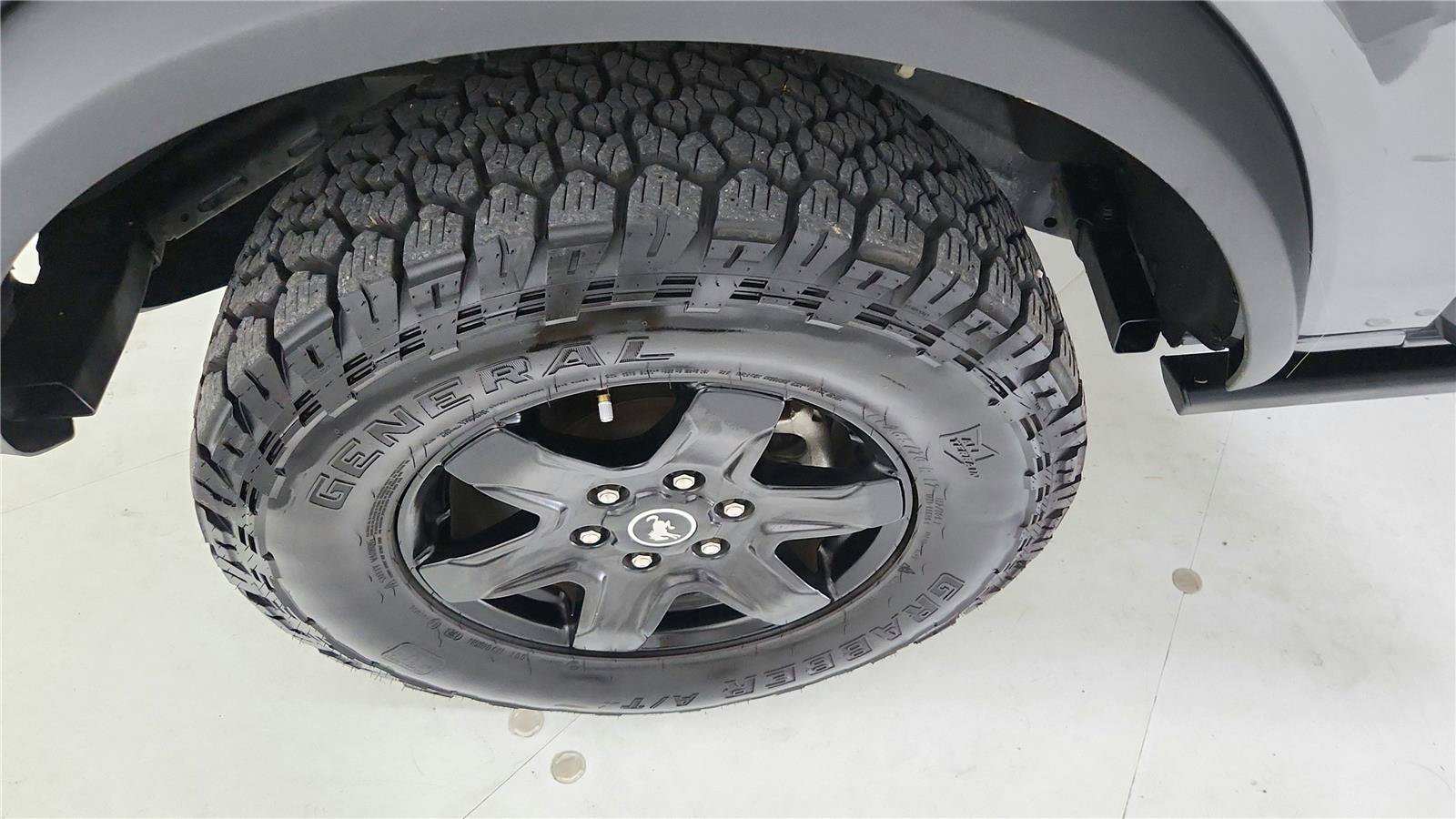 Used 2024 Ford Bronco Black Diamond AWD/4WD image 37