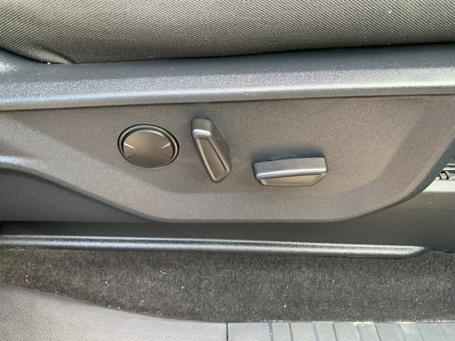 Used 2022 Ford F150 XLT w/ Equipment Group 302A High image 15