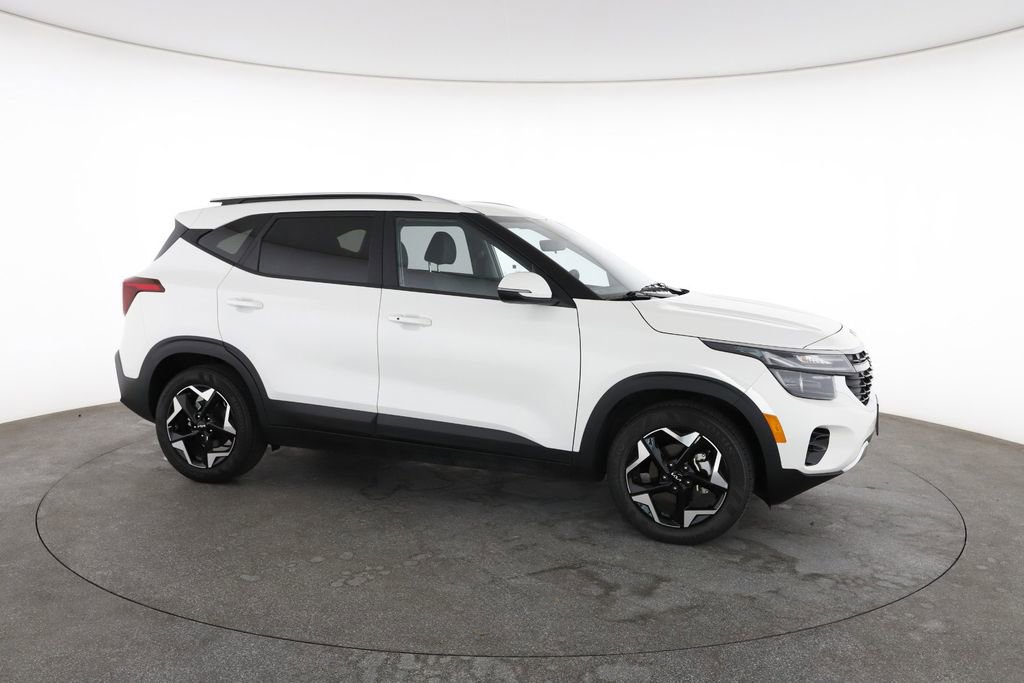 Used 2025 Kia Seltos S image 15