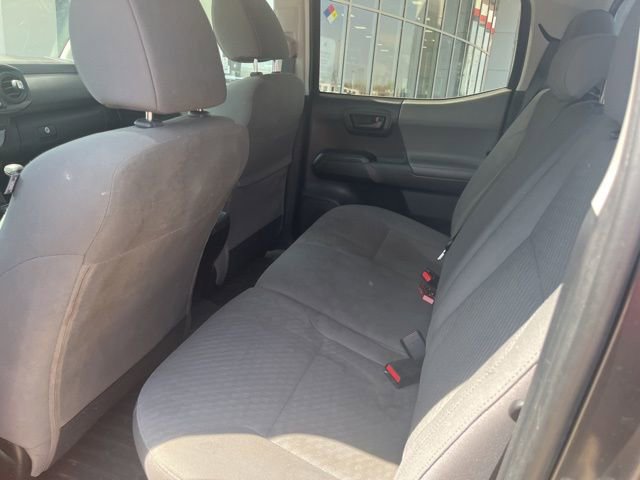 Used 2020 Toyota Tacoma SR image 9