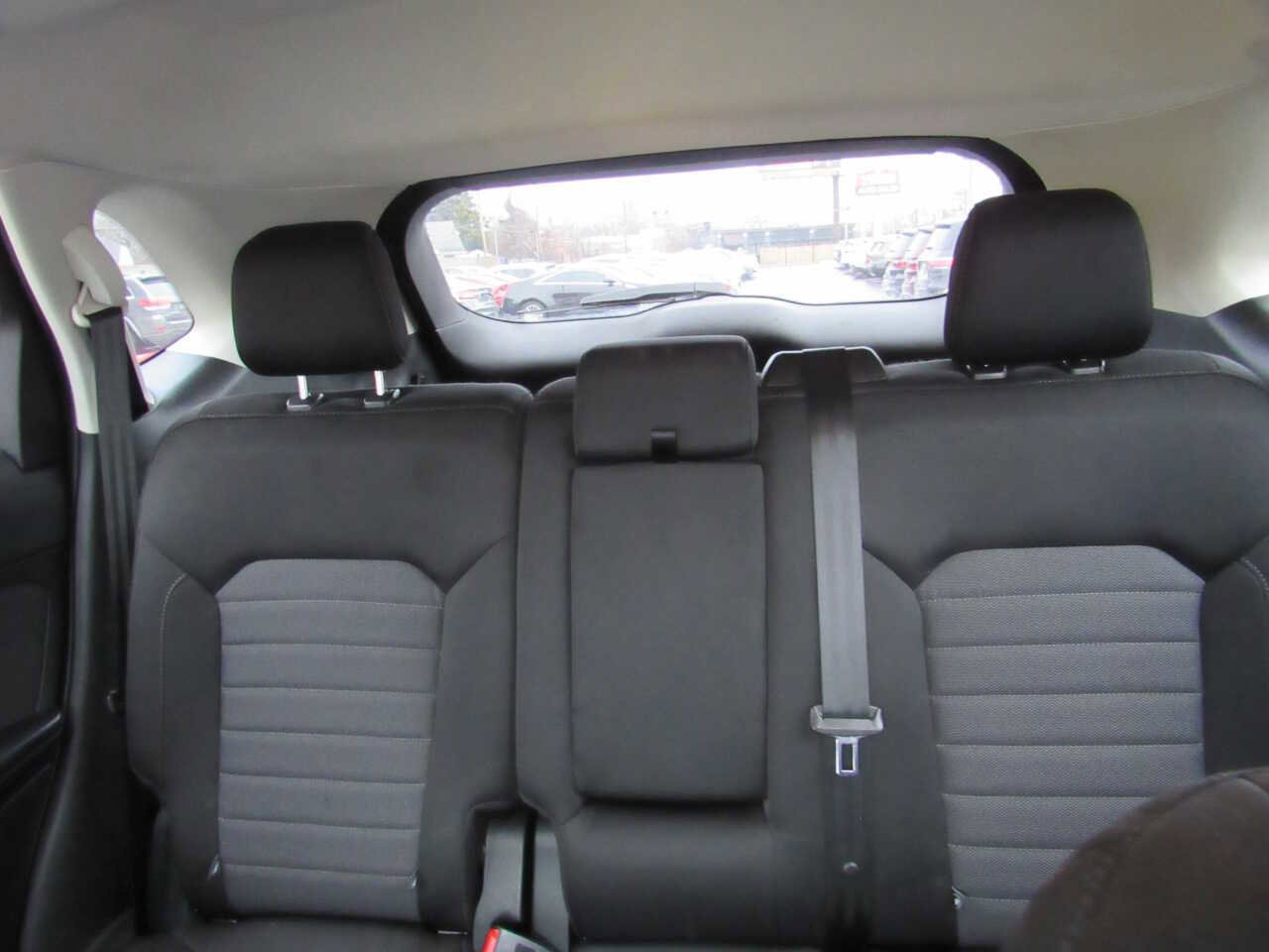 Used 2017 Ford Edge SE image 14